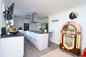 Photo 13- click for photo gallery